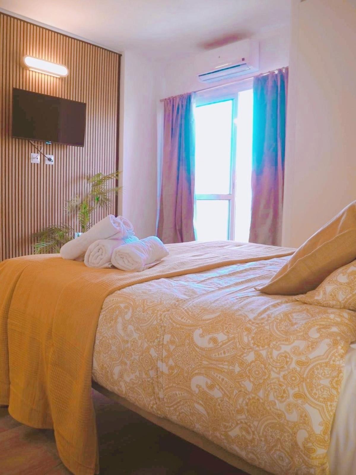 Bythewave Apartments بينالماذينا المظهر الخارجي الصورة