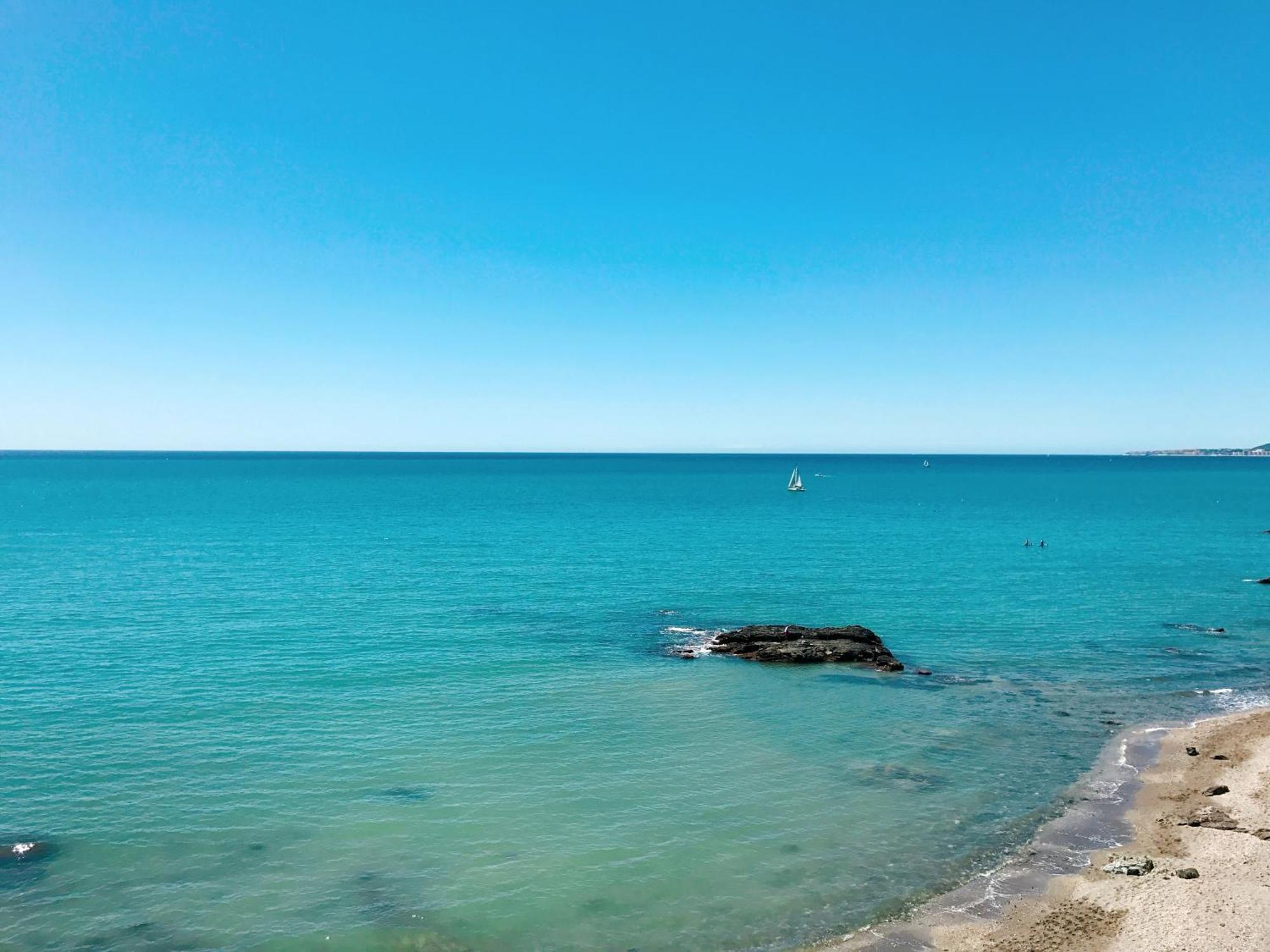 Bythewave Apartments بينالماذينا المظهر الخارجي الصورة