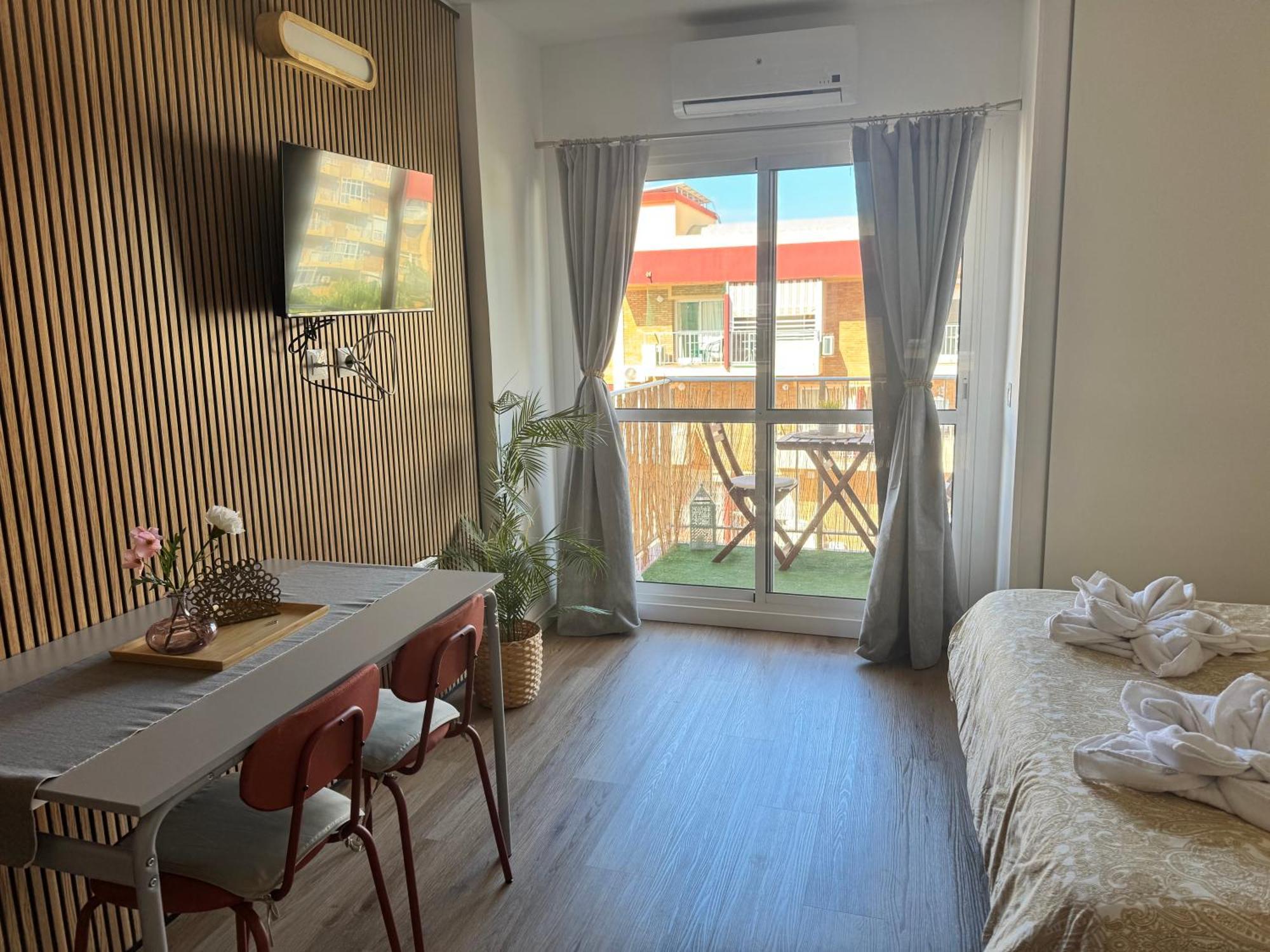 Bythewave Apartments بينالماذينا المظهر الخارجي الصورة